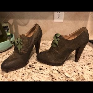 Frye Shoes - Beautiful distressed Frye heels! Great condition! Frye Shoes - Beautiful distressed Frye heels! Great condition!